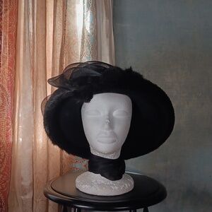 Kathy Jeanne Black Year-Round Hat